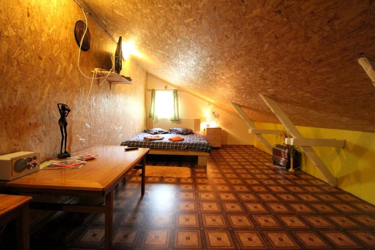 Pie Jana Brala Hotel Liepaja Ngoại thất bức ảnh